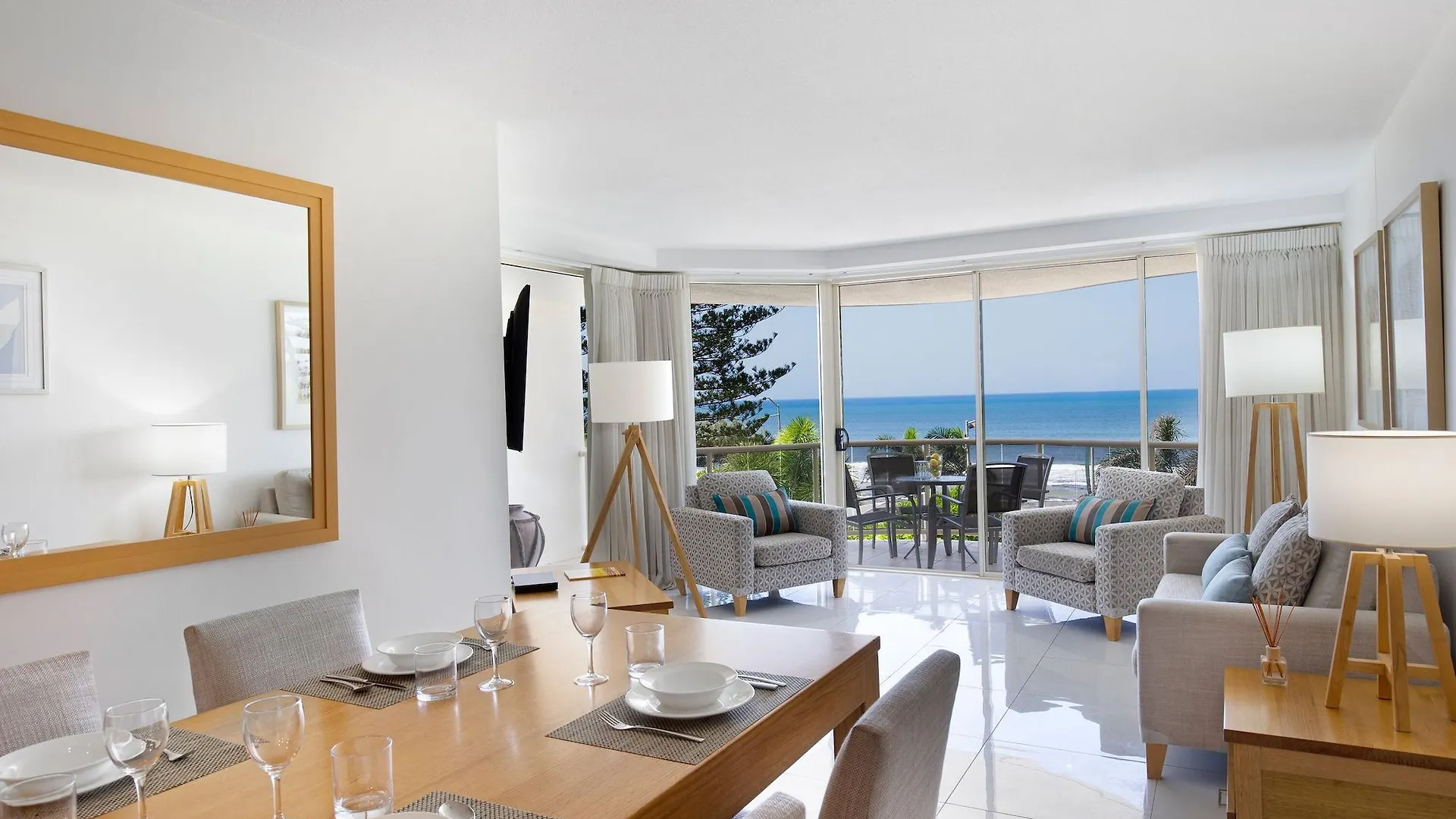 Mantra Zanzibar Aparthotel Mooloolaba