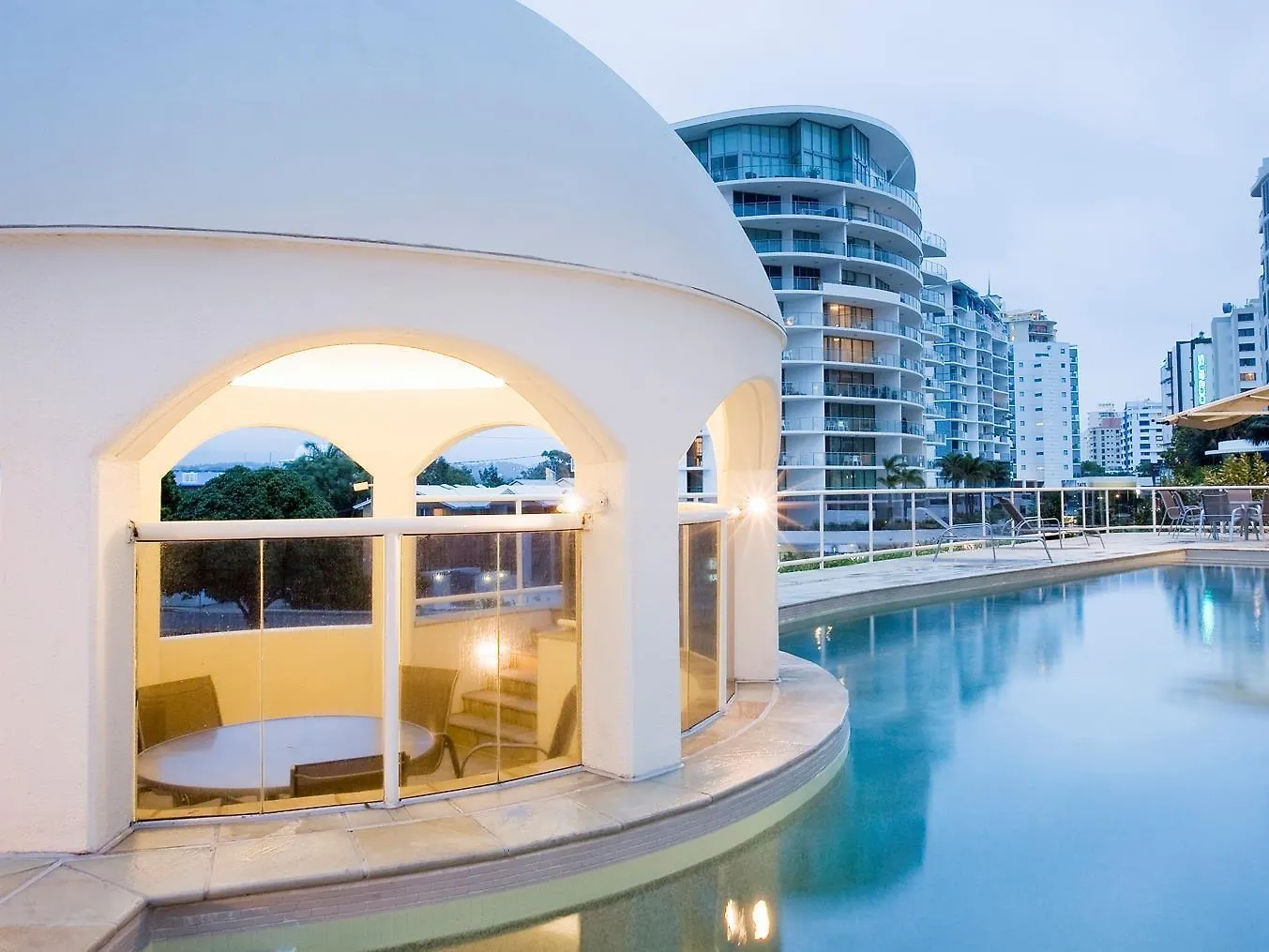 Mantra Zanzibar Aparthotel Mooloolaba