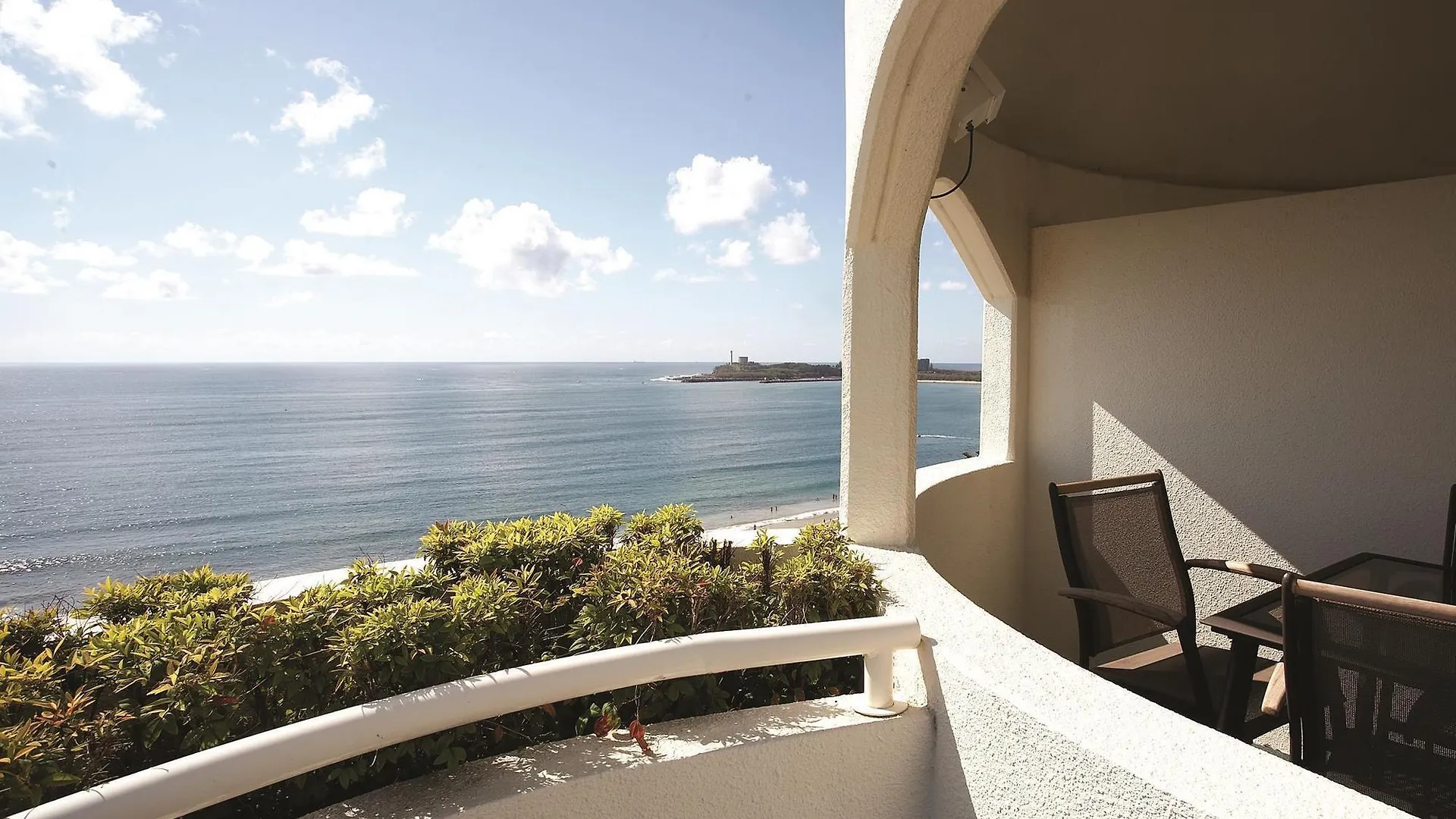 Mantra Zanzibar Aparthotel Mooloolaba